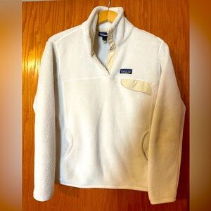 Patagonia Women’s size L Re-Tool pullover